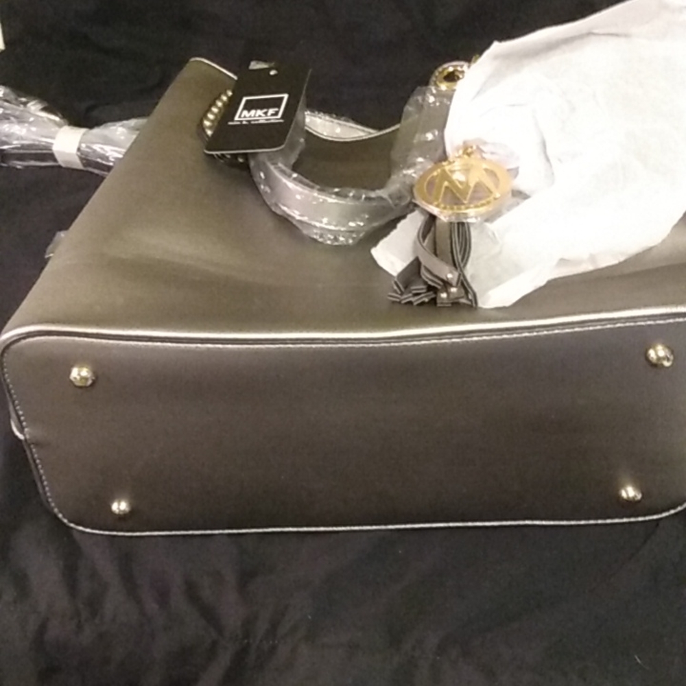 MKF Collection Bag - Picture 7 of 9